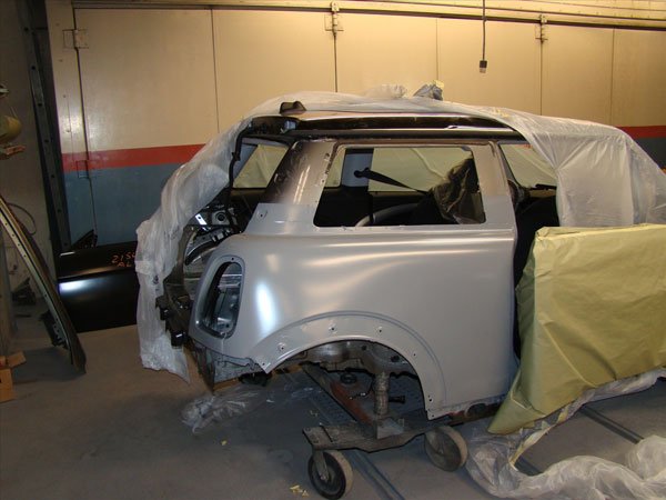 Mini Cooper repair process paint job